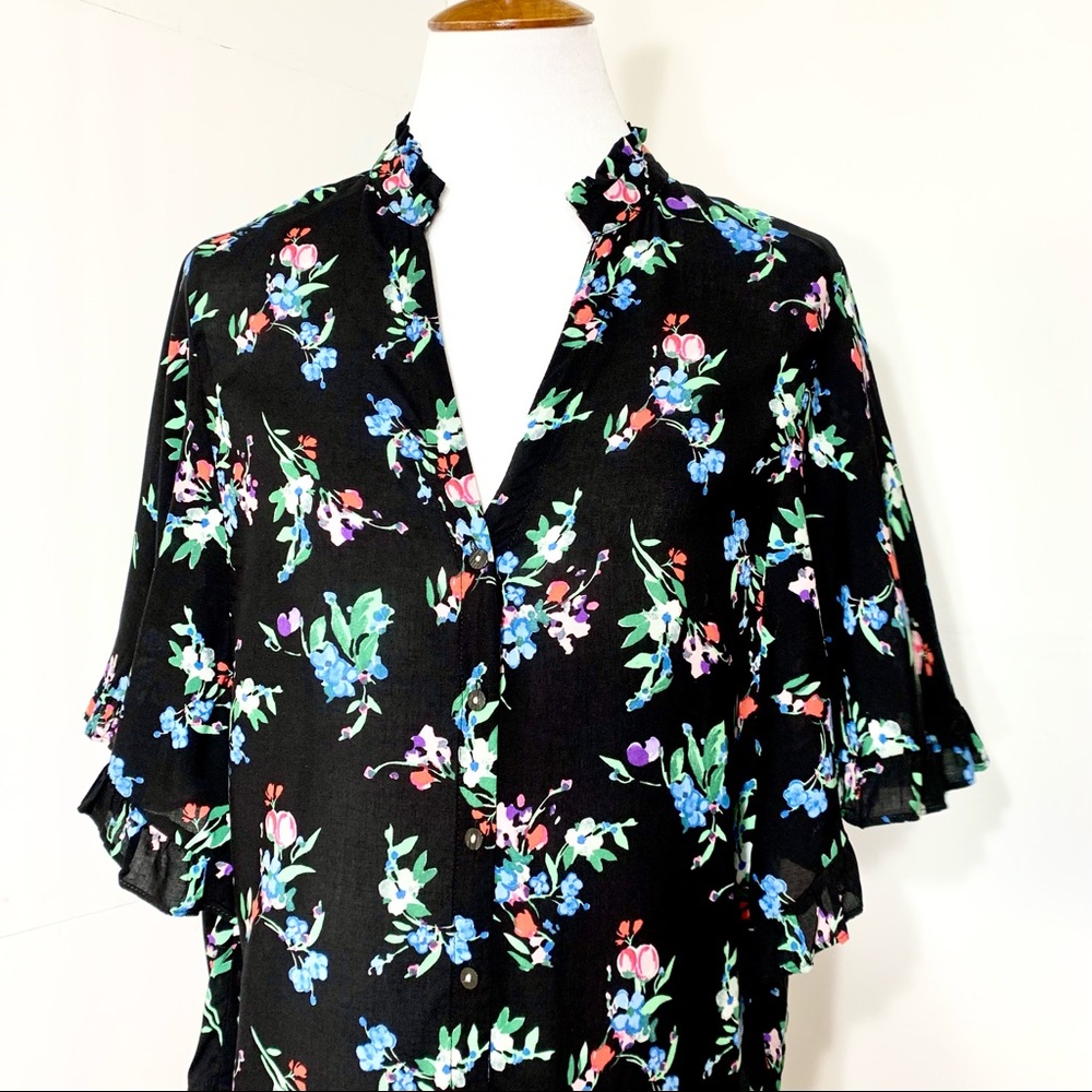 SOLD-Anthropologie Flutter Ruffled Floral Blouse - Picture 3 of 10